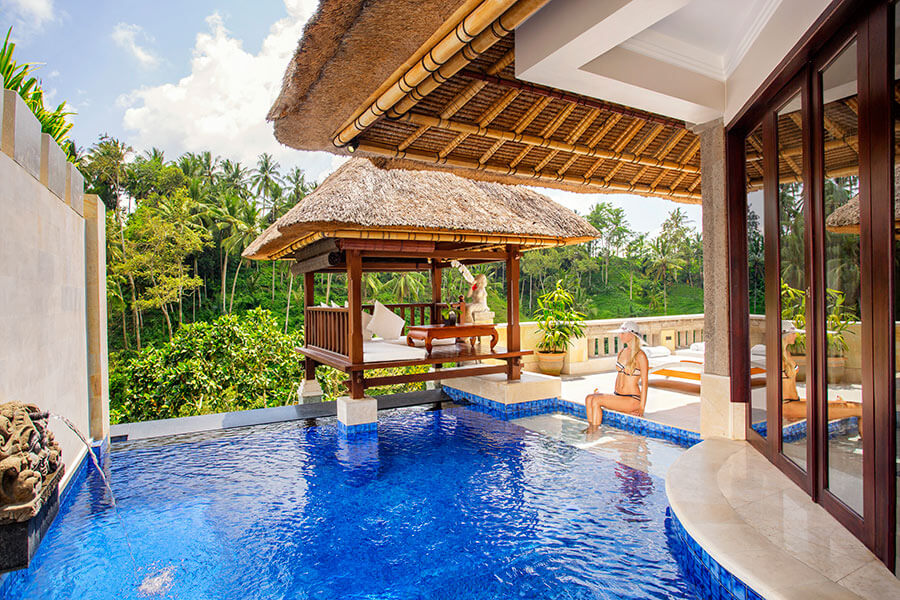 bali luxury villa with infinity pool