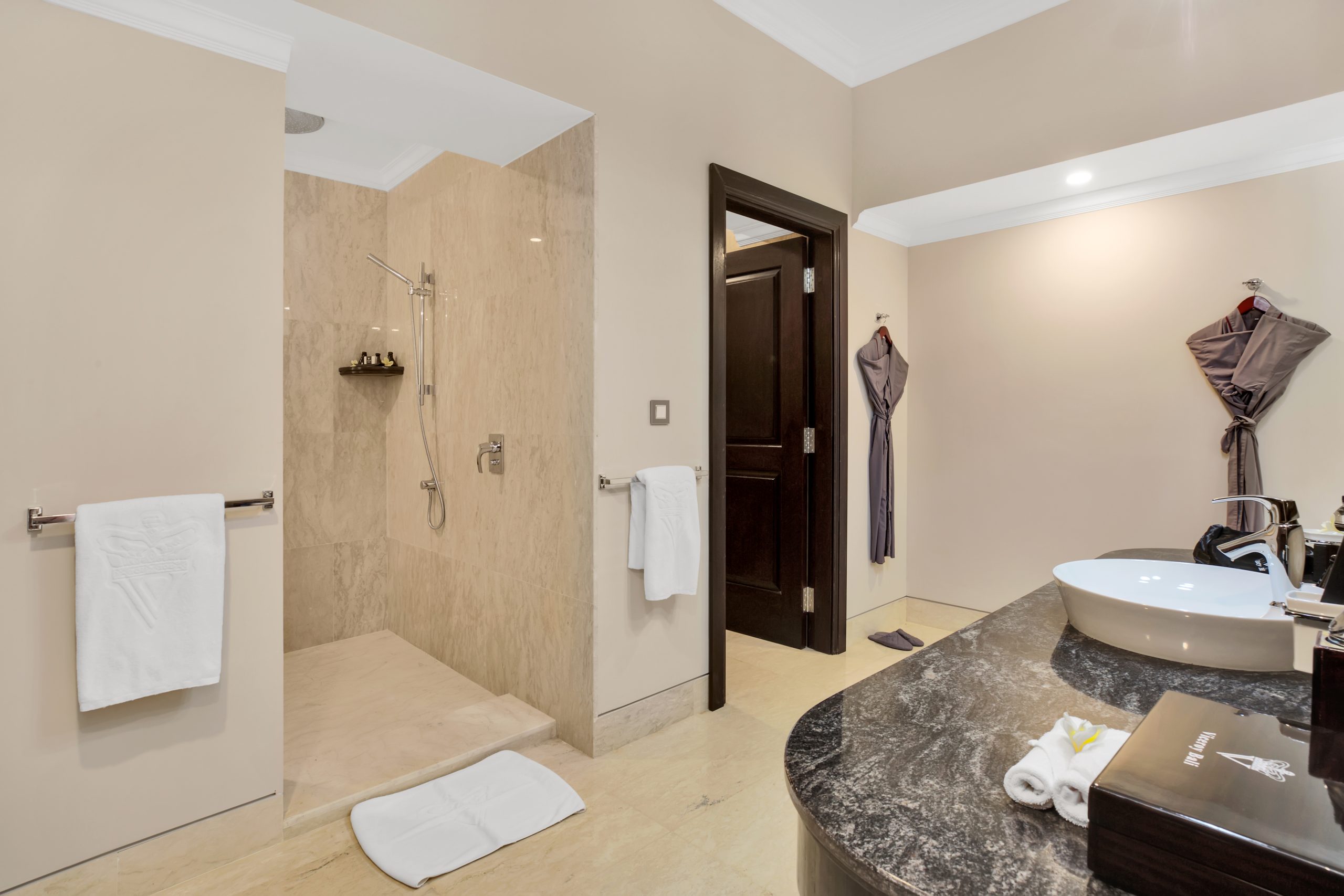 Vice Regal upstairs second bathroom