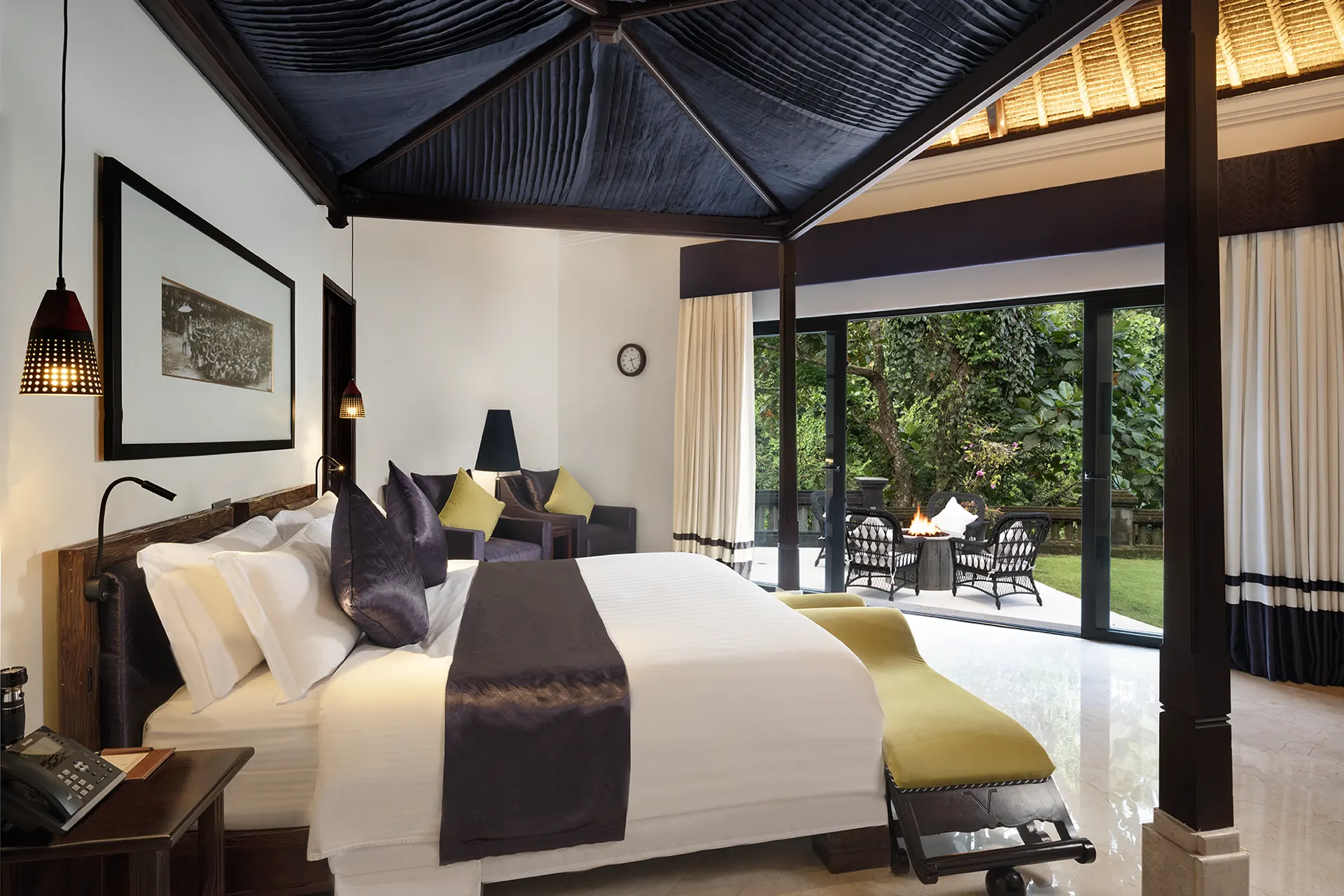 Viceroy Bali Viceroy Villa Master Bedroom