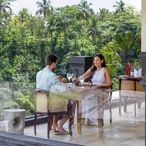 CasCades Restaurant - couple having Lunch