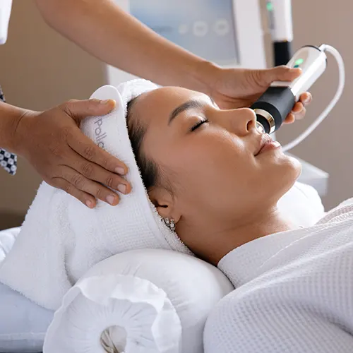 Akoya Spa - Facial Treatment