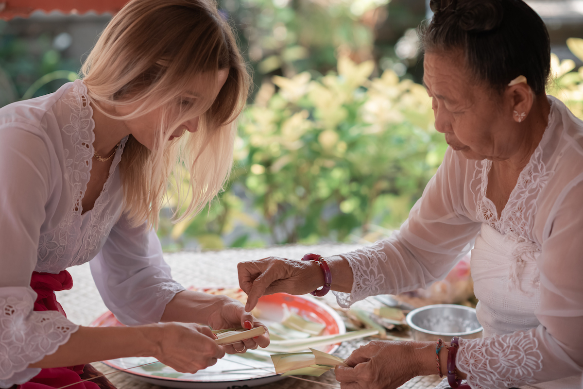 Go to a high priestess house on cultural bali package