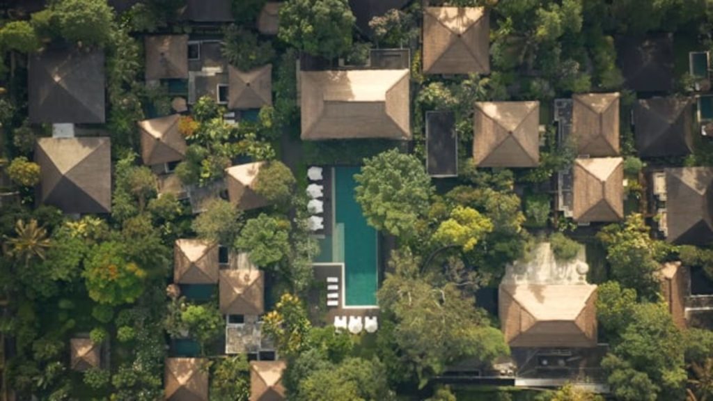 An aerial view of the villas and pool of Como Uma Ubud