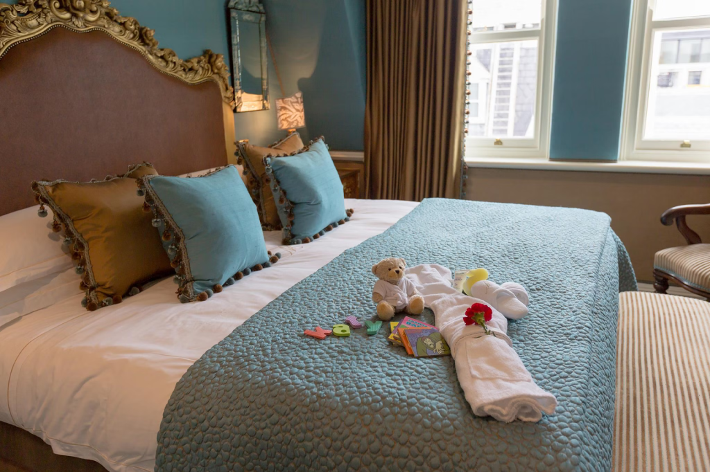 A luxurious hotel suite